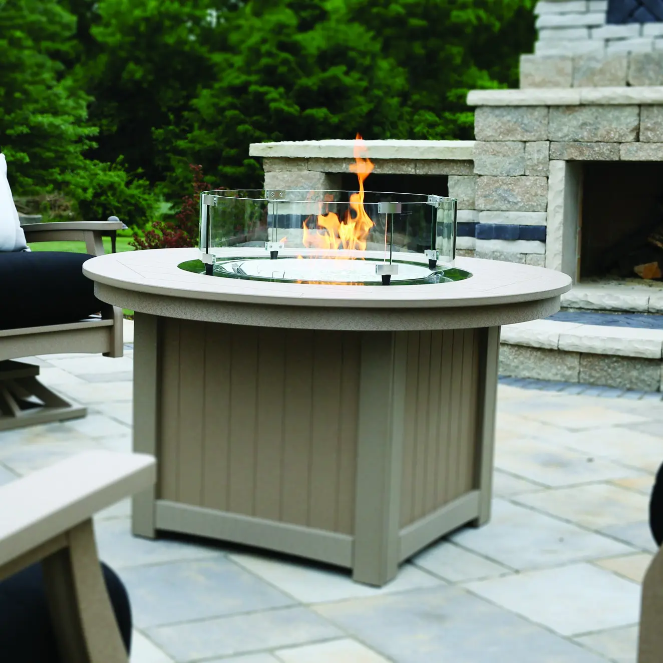 Berlin Gardens Donoma Fire Pit - Thumbnail 5