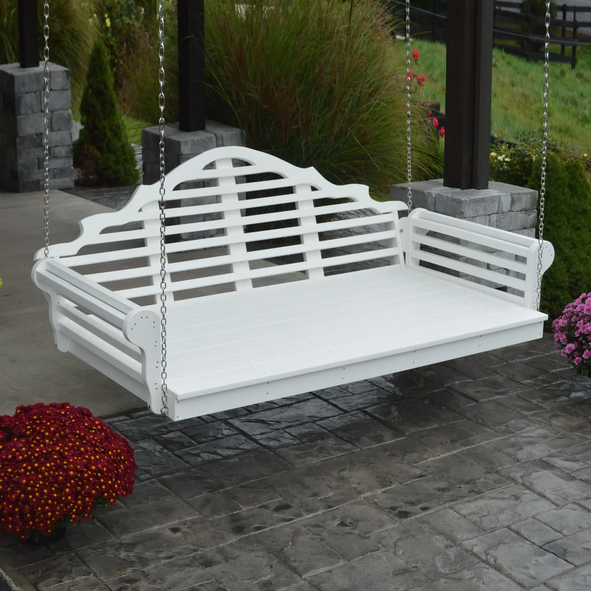 A&L Furniture Marlboro Swingbed