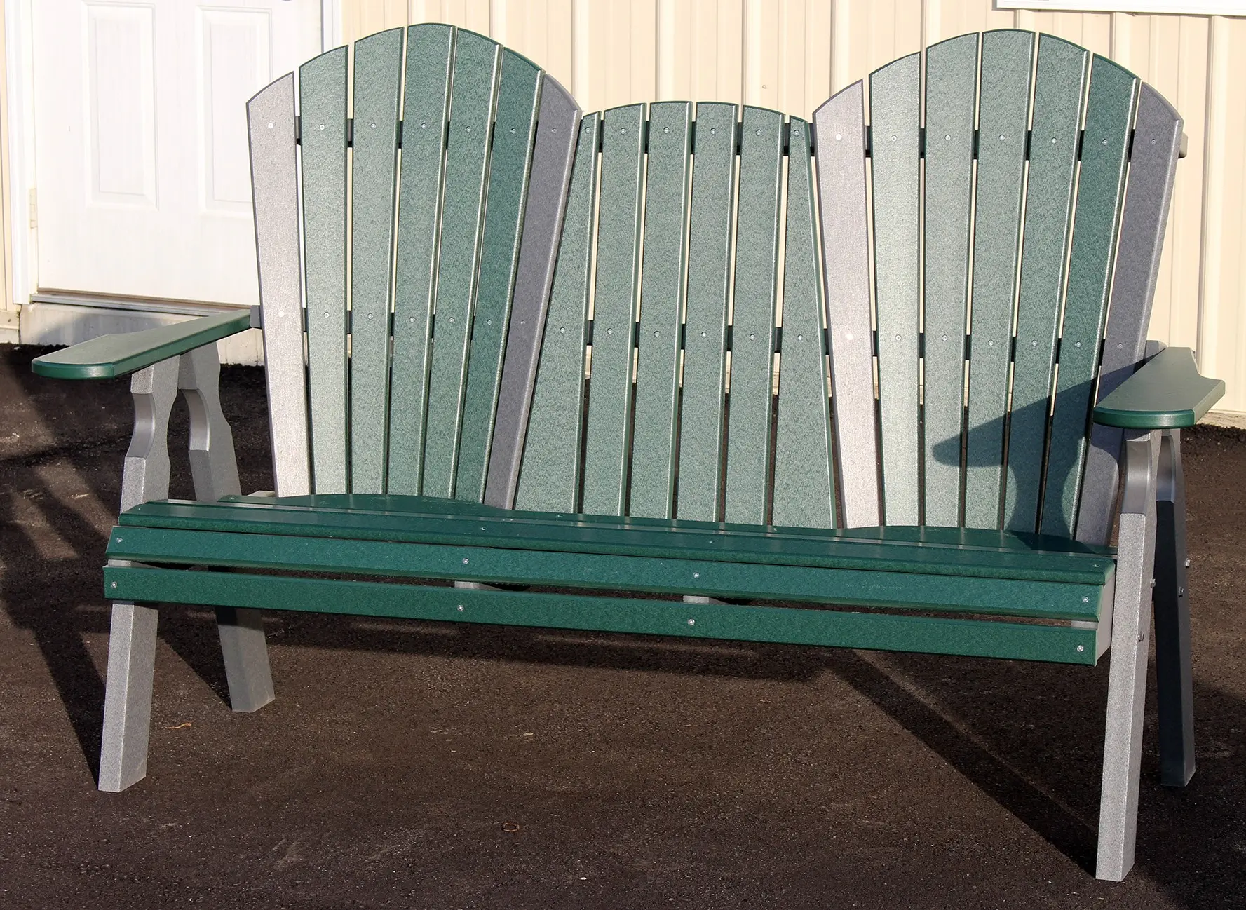 Amish Poly Loveseat
