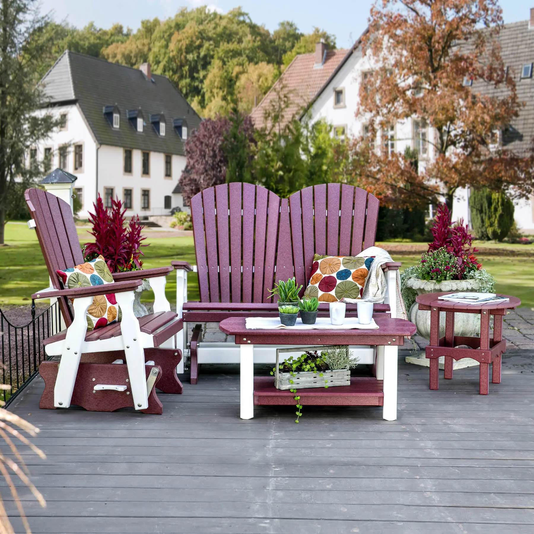 Amish Poly Fanback Glider