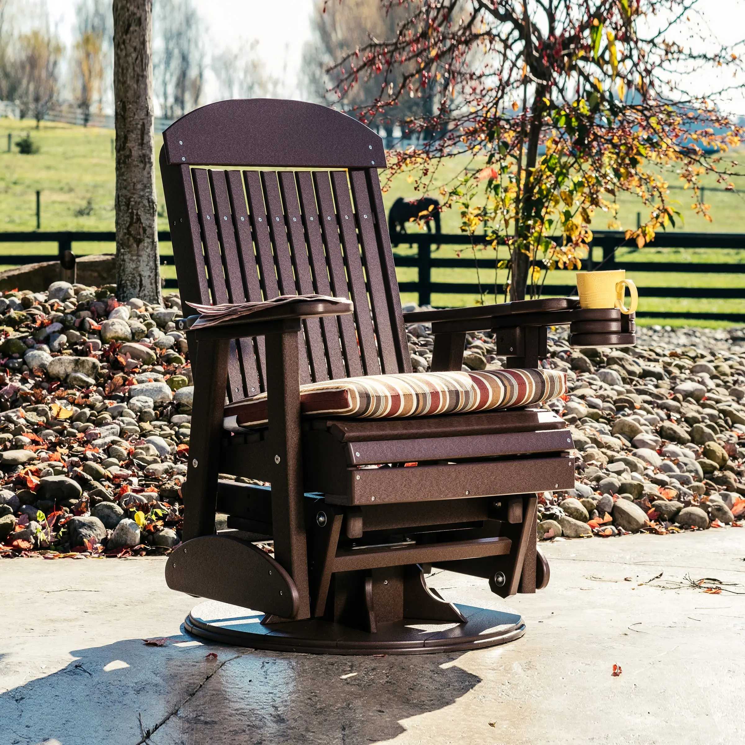Luxcraft Crestville Swivel Glider Chair - Thumbnail 2