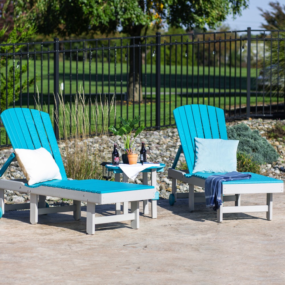 Amish Poly Fanback Chaise Lounge