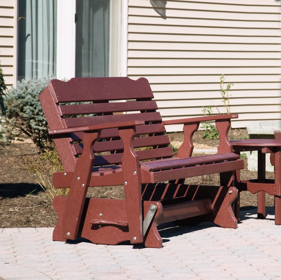 Amish Poly 4 ft West Chester Glider