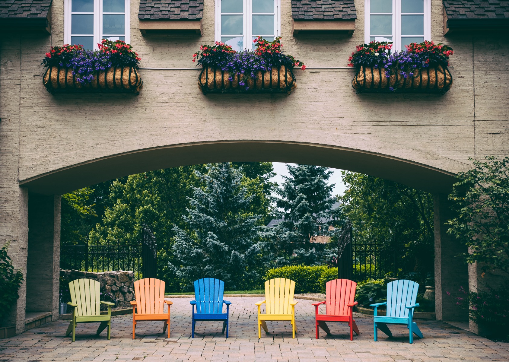 Luxcraft Lakeside Adirondack Chair