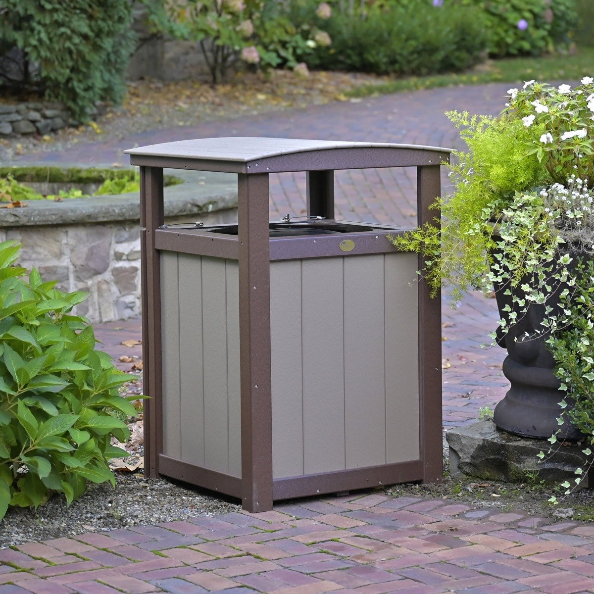 Luxcraft Trash Can