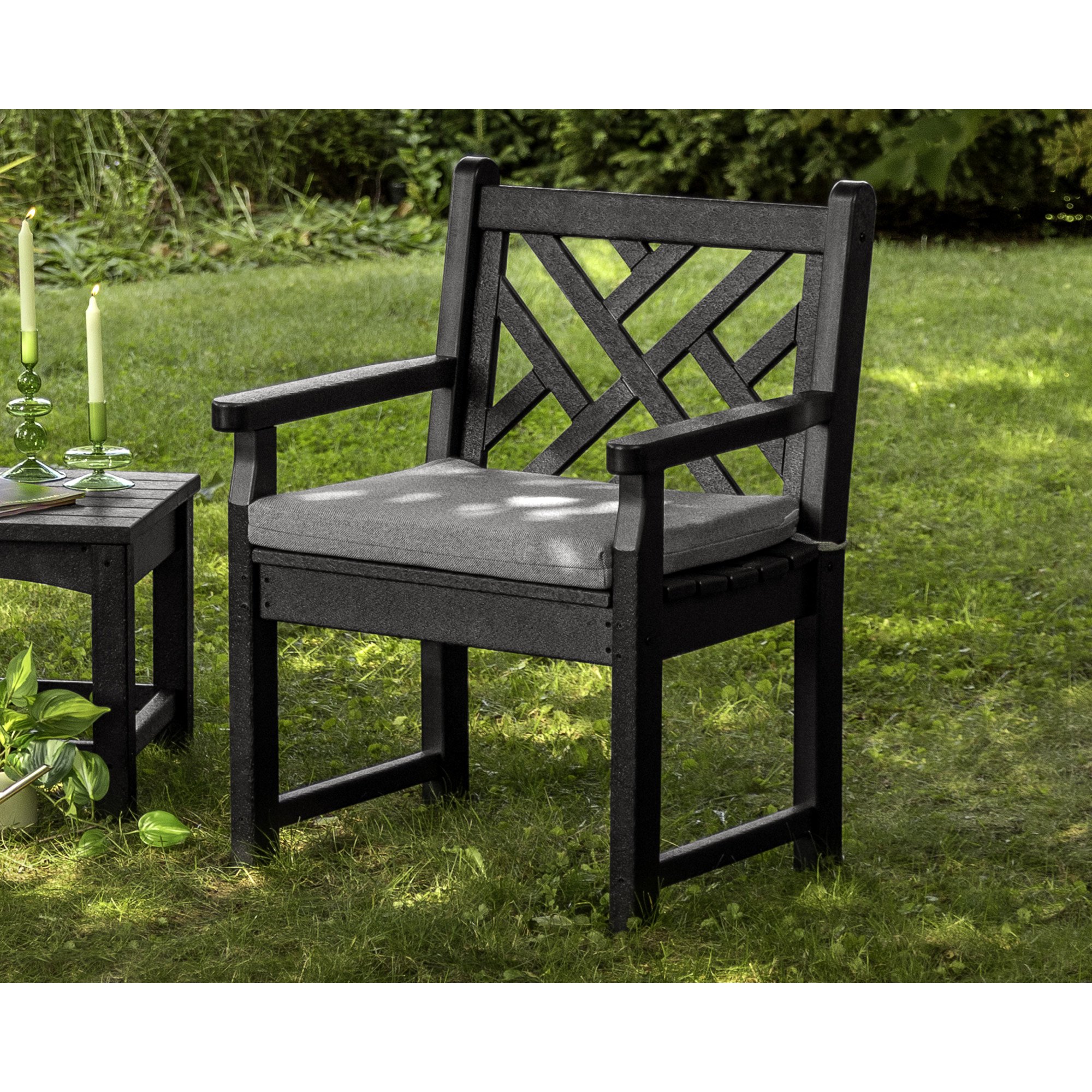 POLYWOOD® Chippendale 24 in Bench - Lifestyle View 4