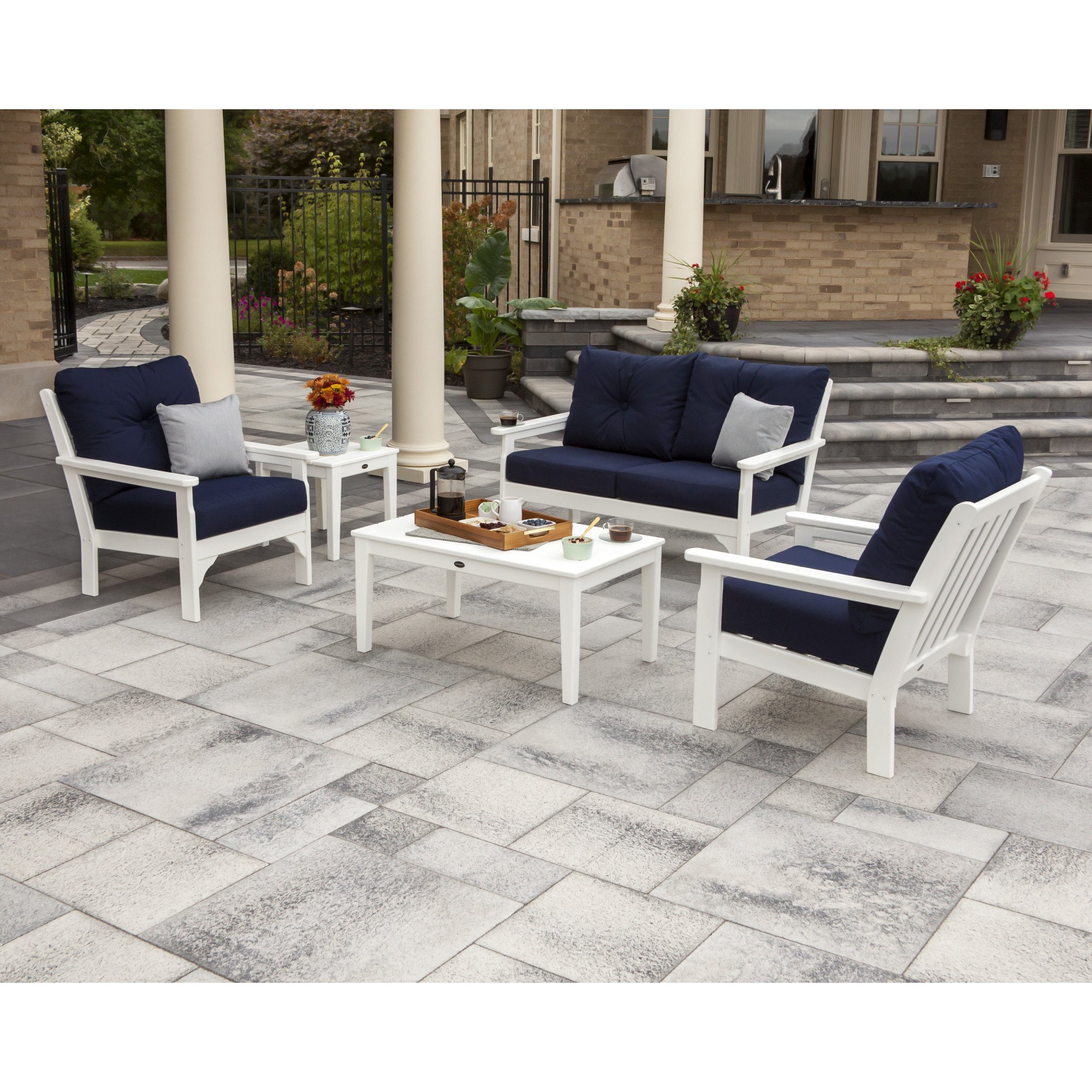 POLYWOOD® Vineyard 5-Piece Deep Seating Set - Lifestyle View 1
