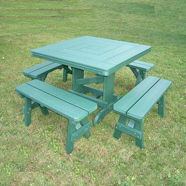 Recycled Poly Log Cabin Table
